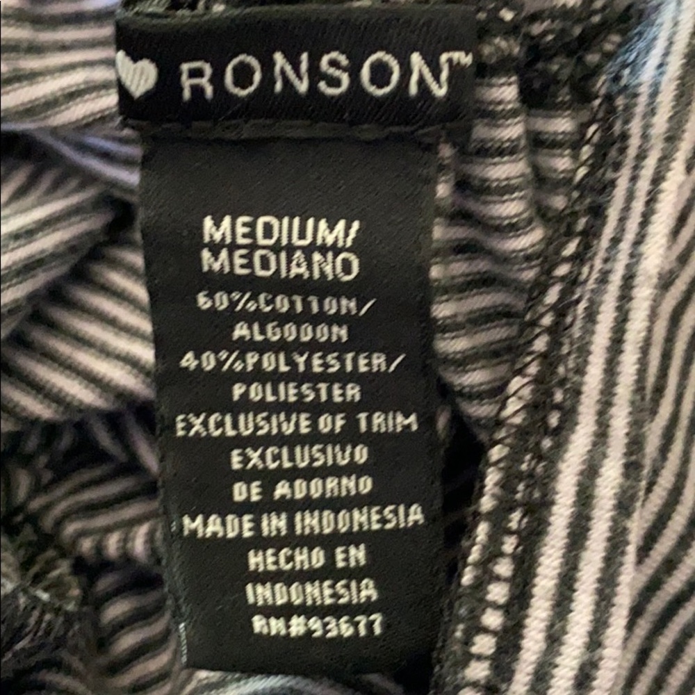 I ❤️ Ronson tunic size medium - Picture 4 of 4